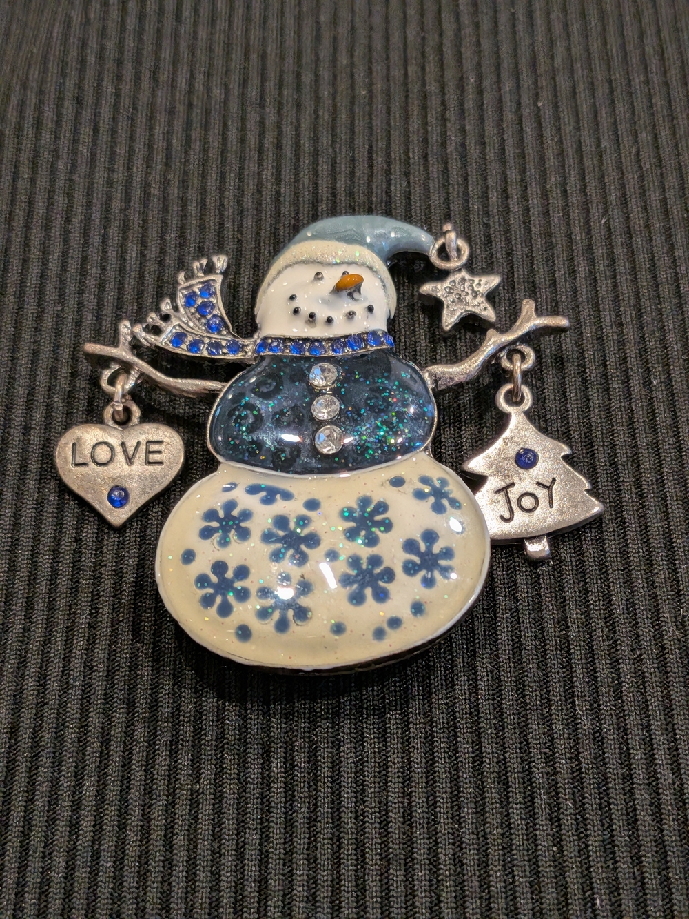 B#2: Kenneth Cole Snowman Charm in Blue and Whith Brooch Vintage 2006s